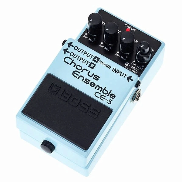 Педаль эффектов Boss CE-5 Chorus Ensemble